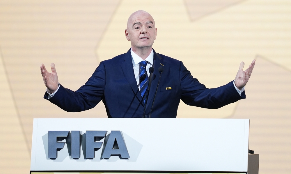 詹姆斯:A-史密斯喜欢我的流量 文胖还说他是我朋友 这些人真奇怪.